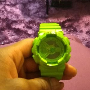 Light greenG Shock